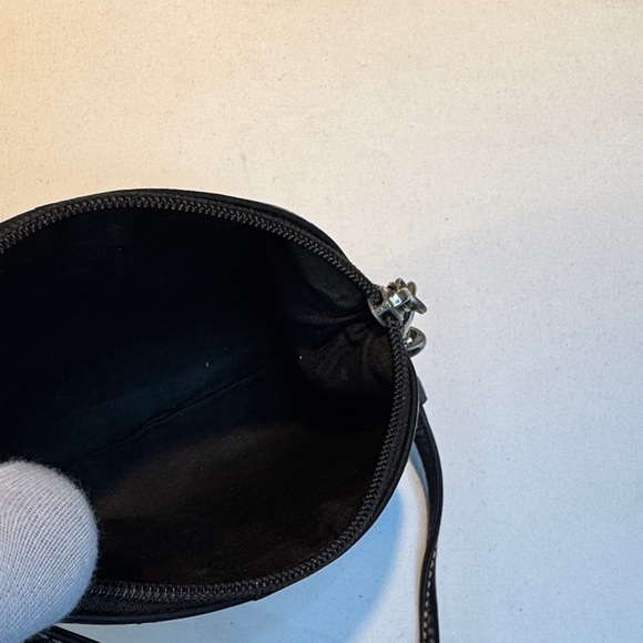 Coach Black Vintage Leather Wristlet with Tag - Picture 7 of 8